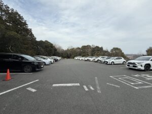 横山展望台に最も近いP2駐車場（28台）