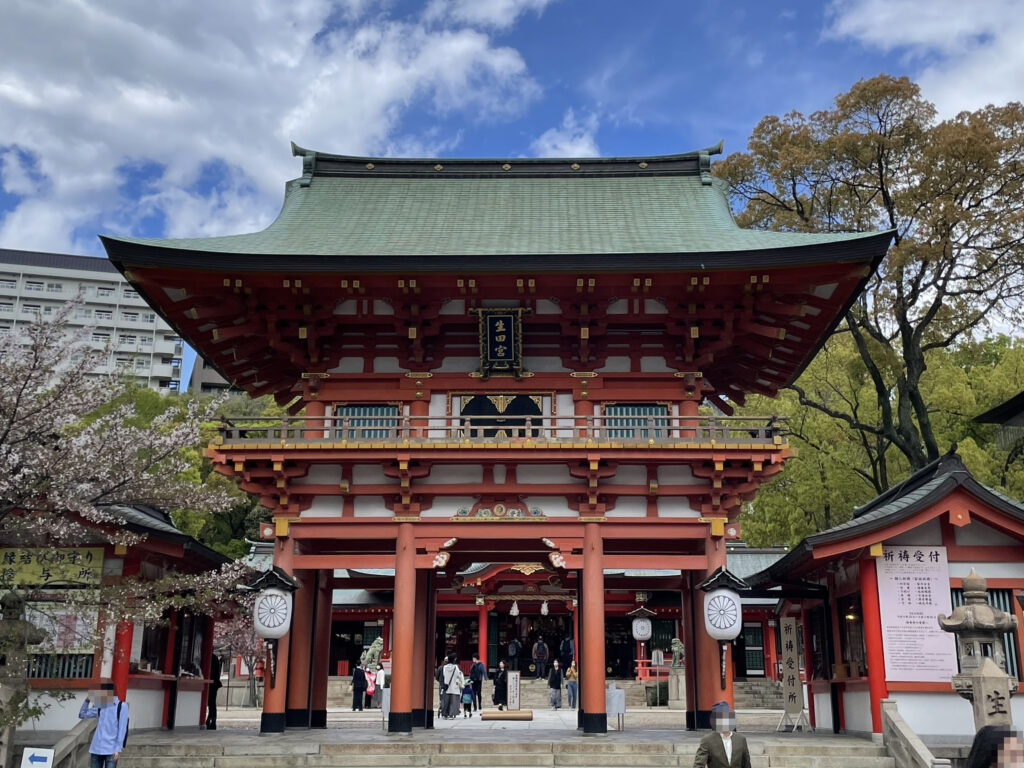 兵庫県の最強の縁結びの神様・安産祈願で人気の神戸市「生田神社」