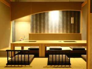津市のすき焼き 牛しゃぶ 松重の店内