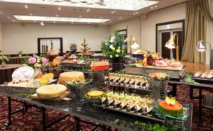 津市の二次会会場ホテルグリーンパーク津の館内