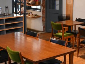 伊勢市のダンデライオン・チョコレート ショップ＆カフェ伊勢外宮の店内２