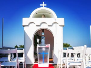 伊勢市の結婚式場と二次会会場のティーズのチャペル