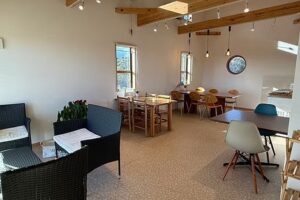 鳥羽市のみのなる森とこよの郷 TOKOYO CAFE店内2