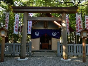 三重県伊勢市の縁結びの神様「佐瑠女神社」