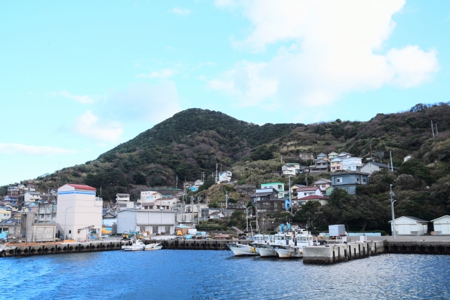 三重県の恋人の聖地・サテライト潮騒の舞台で有名！鳥羽市「神島」