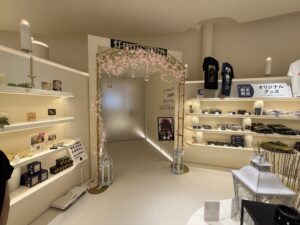 三重県亀山市カメヤマローソクタウン灯ミュージアム入口