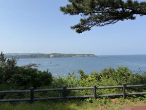 安乗埼灯台から見る的矢湾