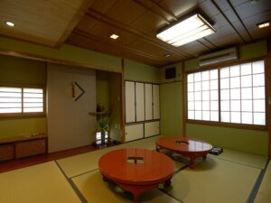 三重県鈴鹿市のまと場の店内個室