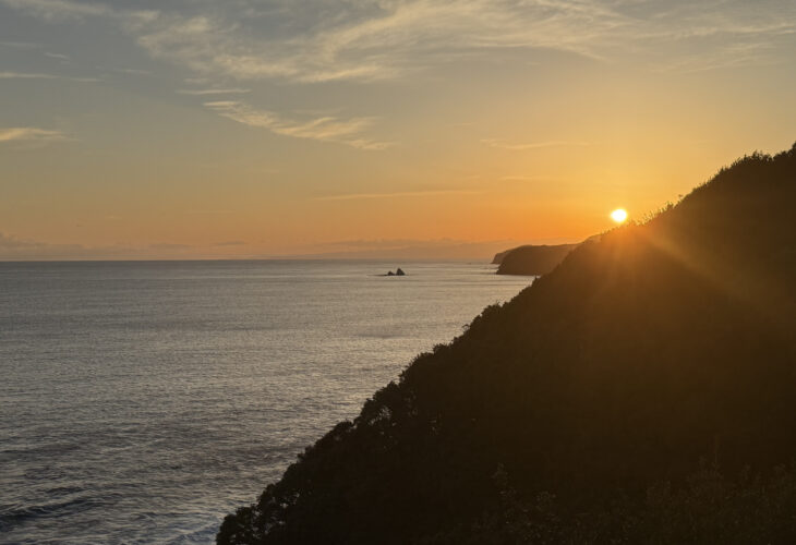 磯笛岬展望台・ツバスの鐘は志摩市の海と夕日の絶景デートスポット🌅