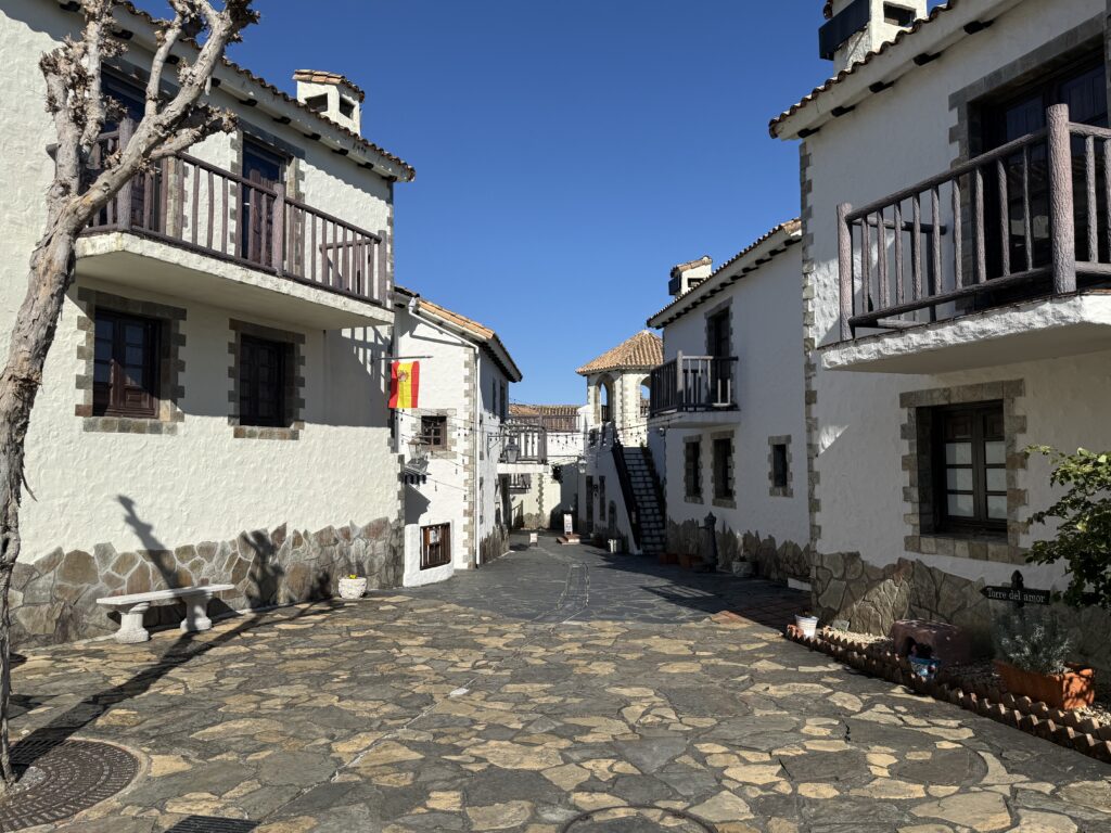 三重県の人気日帰りデートスポット志摩地中海村5