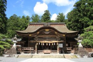 初詣に行きたい東海地方の最強縁結び神社・人気パワースポット静岡県周智郡森町の小國神社