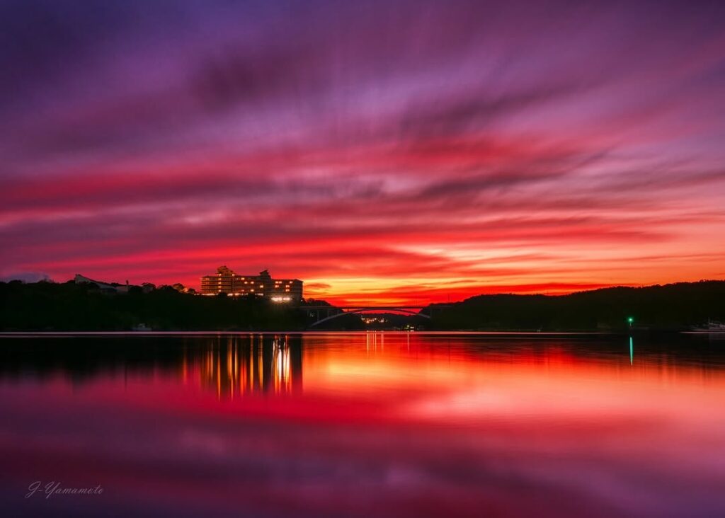マジックアワーの賢島大橋夕景