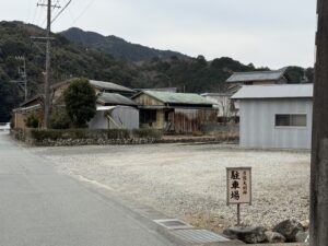女性特有の病や安産の神様は三重県鳥羽市の彦瀧大明神の専用駐車場