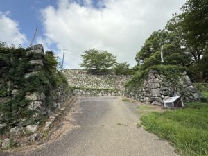 玉城町田丸城跡