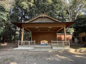 松阪神社の境内➂