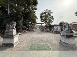 鈴鹿市の厄除開運・縁結びの神様「都波岐奈加等神社」の境内