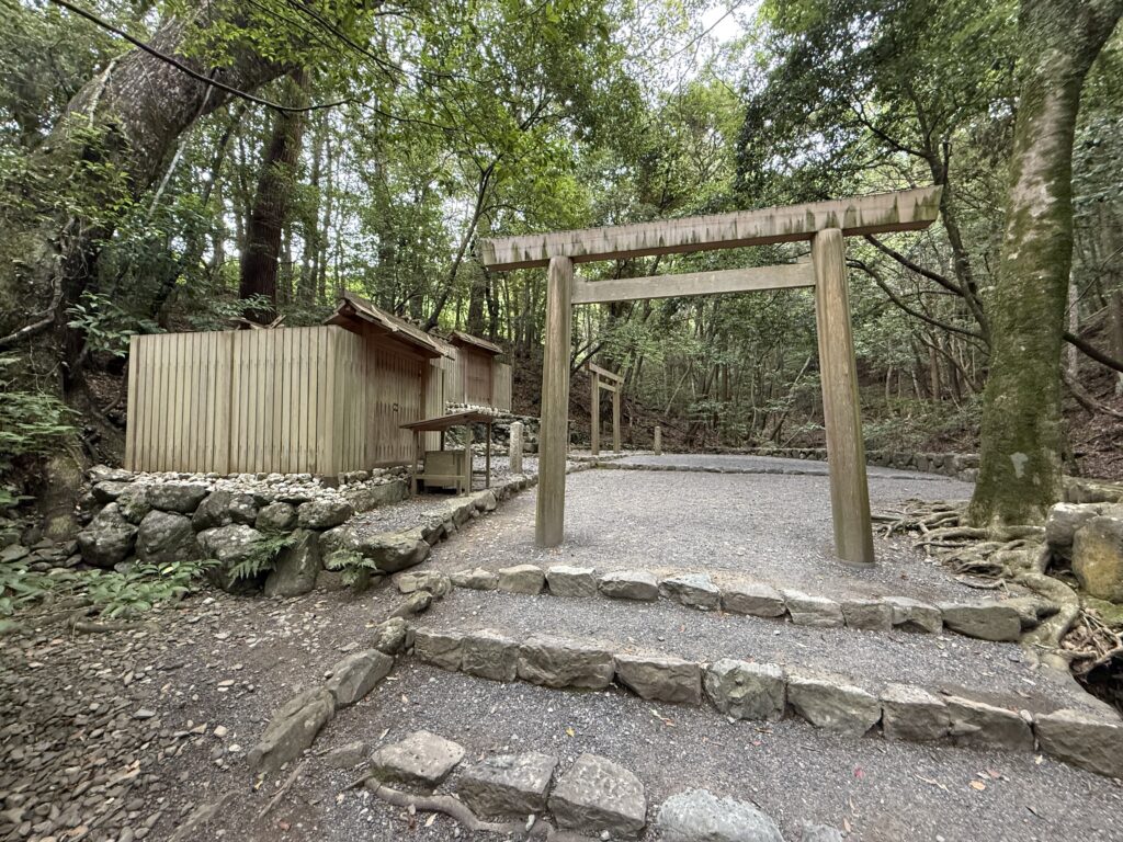 伊勢神宮内宮の安産祈願「子安神社」と山の守り神「大山祇神」2