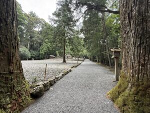 伊勢神宮 内宮・皇大神宮の別宮「瀧原宮」の境内