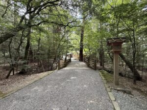 伊勢神宮 内宮・皇大神宮の別宮「瀧原宮」の境内の橋