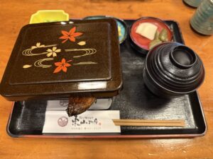志摩市の炭火焼うなぎ東山物産